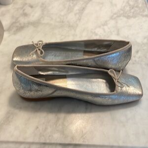 Dolce Vita popular Anisa ballet flat in distressed silver leather